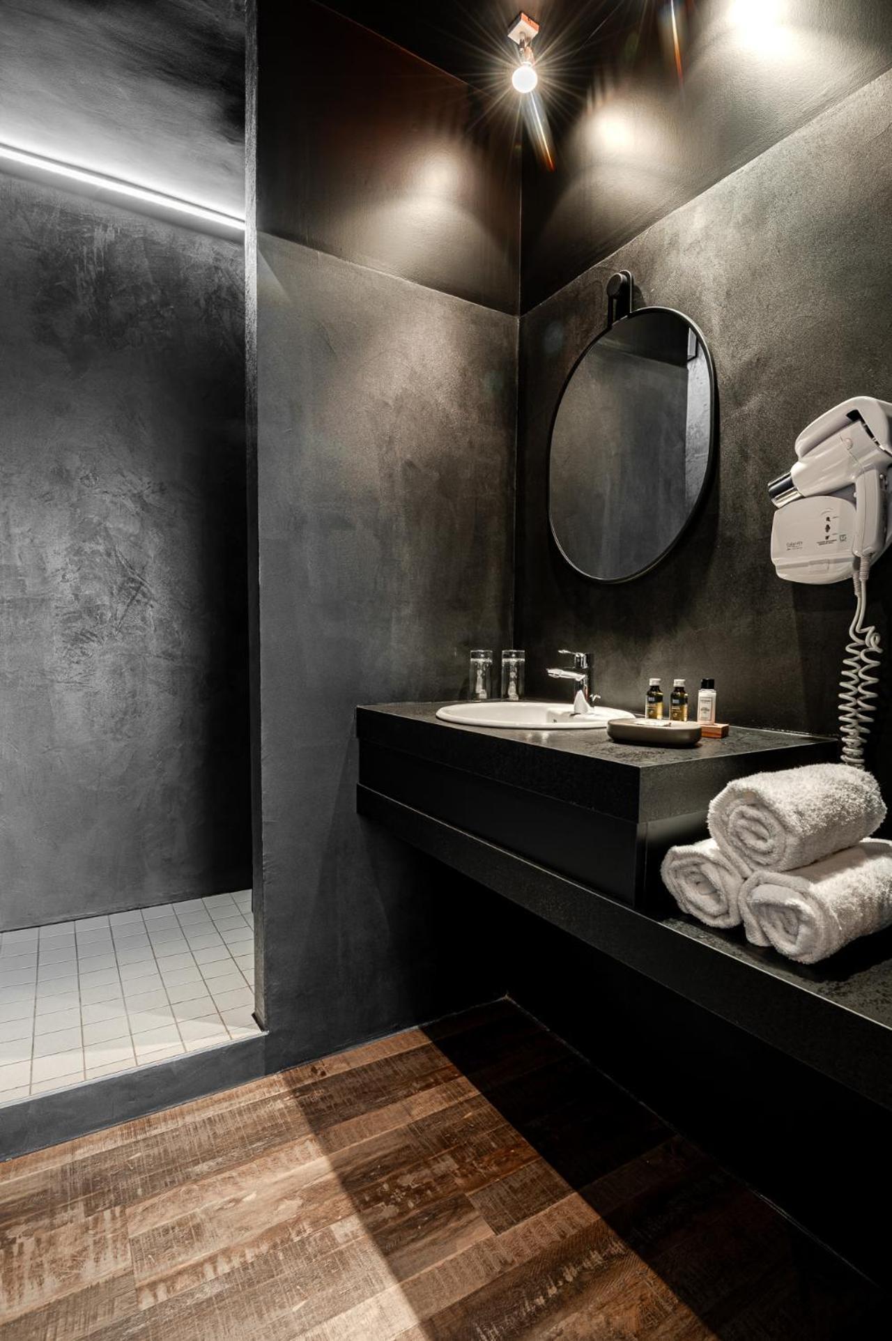 Hotellerie Les Brisants , Restaurant J M Perochon Hotel