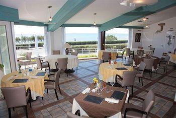 Hotel Logis Hotellerie Les Brisants , Restaurant J M Perochon Brétignolles-sur-Mer