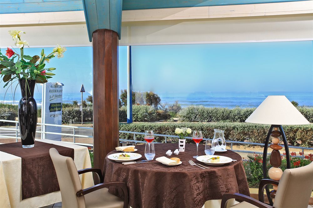 Hotellerie Les Brisants , Restaurant J M Perochon